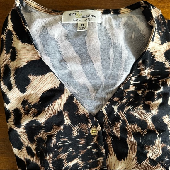 Eve & Maddie Cold Shoulder Leopard Print Blouse XL - Picture 6 of 6